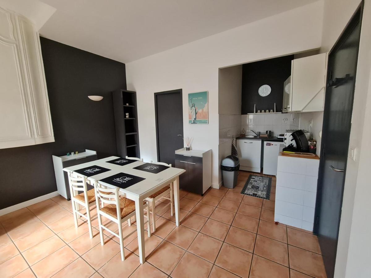 Le Prieure - Studios Jusqu'A 4 Personnes Villeneuve-les-Beziers Luaran gambar